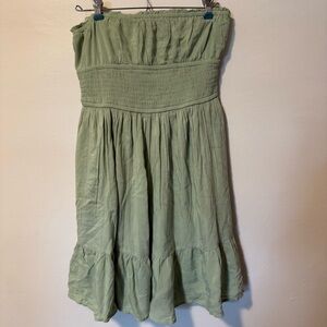 Aeropostale Green Solid Strapless Fit & Flare Tube Dress Size M EUC